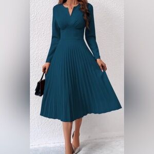 SHEIN Elegant Teal Long Sleeve Dress Great for Office or Night out